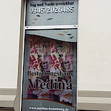 Bestattungshaus Medina - Schaufenster